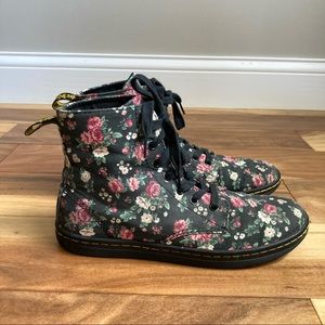 Dr. Martens Hackney Floral Canvas Ankle Boots 9